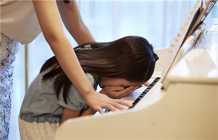 初二的孩子厭學怎么引導 初二的孩子厭學怎么引導