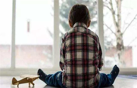 幼兒孤僻的負面影響