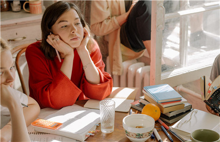 怎樣開導不想上學的初中生