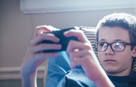 孩子總是癡迷游戲怎么引導