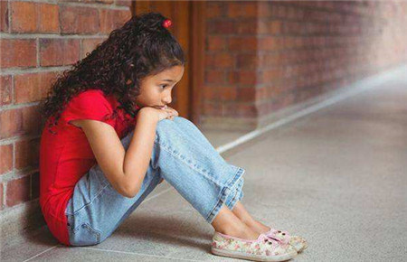 孩子自卑的心理特征 孩子自卑的心理特征