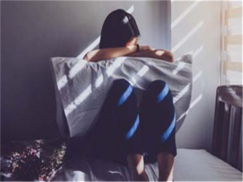 抑郁癥治療學校,心理輔導學校