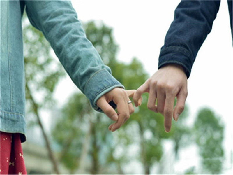 怎么引導孩子走出早戀