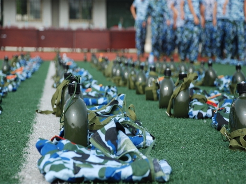 管教厭學孩子學校,青少年封閉式教育學校