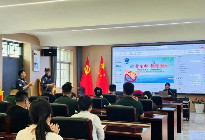 叛逆孩子特訓學校開展公益救援知識培訓